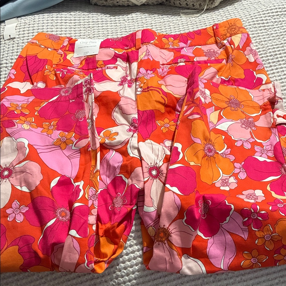 NWT Talbots Bright Floral Crop-Leg Pants - Pink, Orange, White